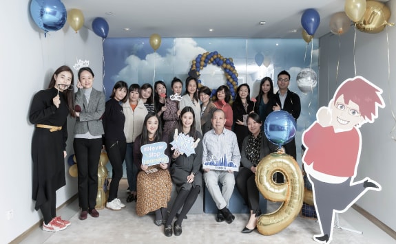 A group photo celebrating the Nineth anniversary of Richemont Retail Academy in Shanghai